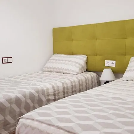 Апартаменты В Центре 2 Спальни Apartamento